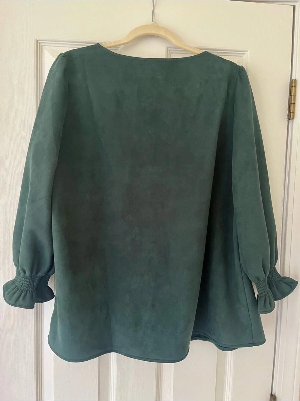 Tuckernuck Malachite Green Faux Suede Easton Swing Blouse, XL Flowy Holiday Chic